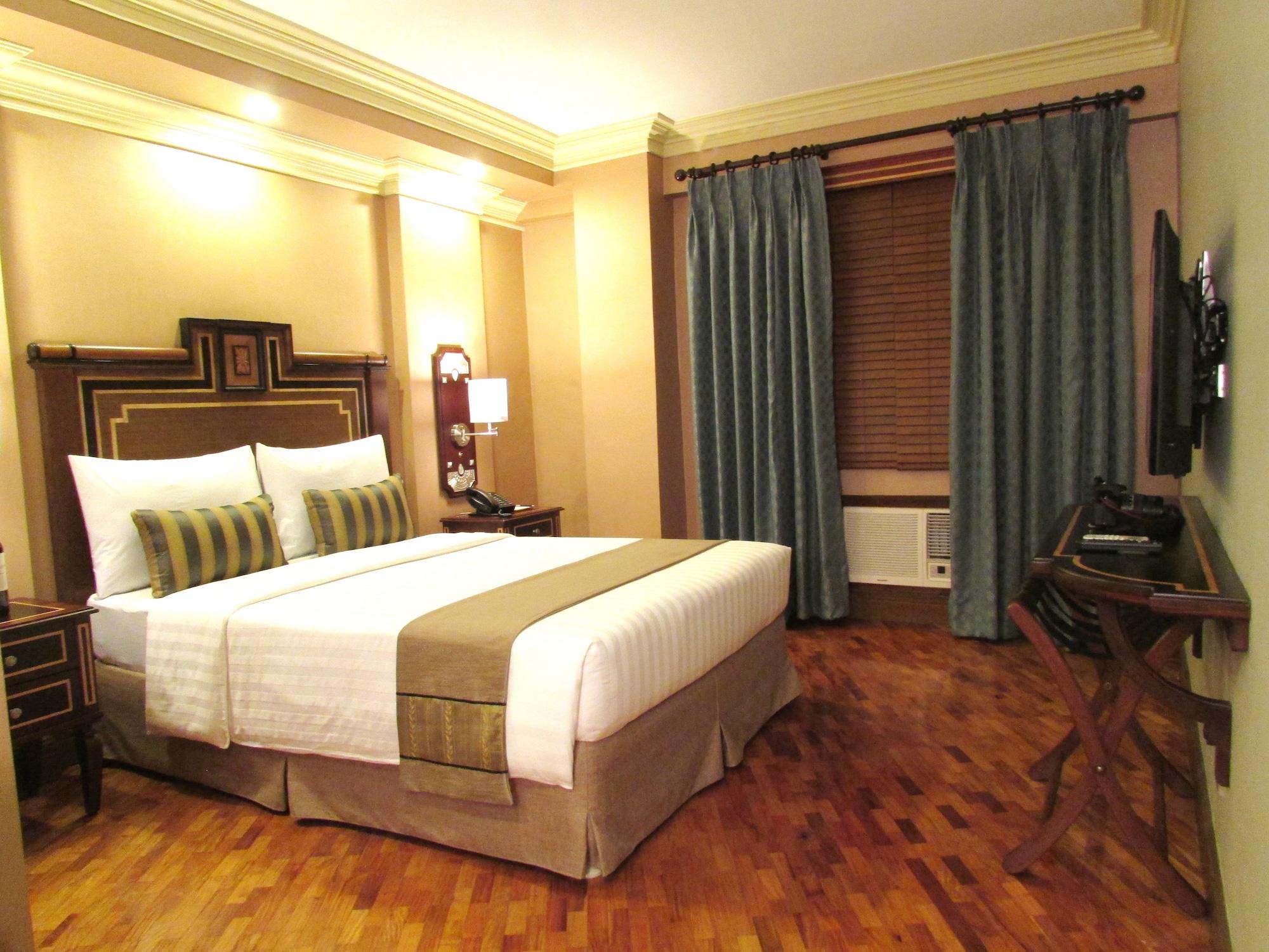Herald Suites Polaris Makati City Exteriör bild