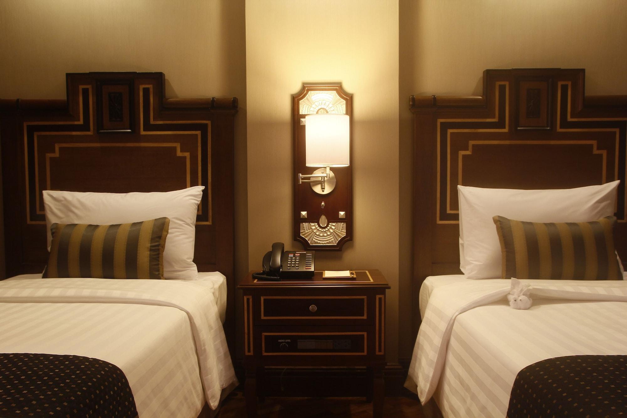 Herald Suites Polaris Makati City Exteriör bild