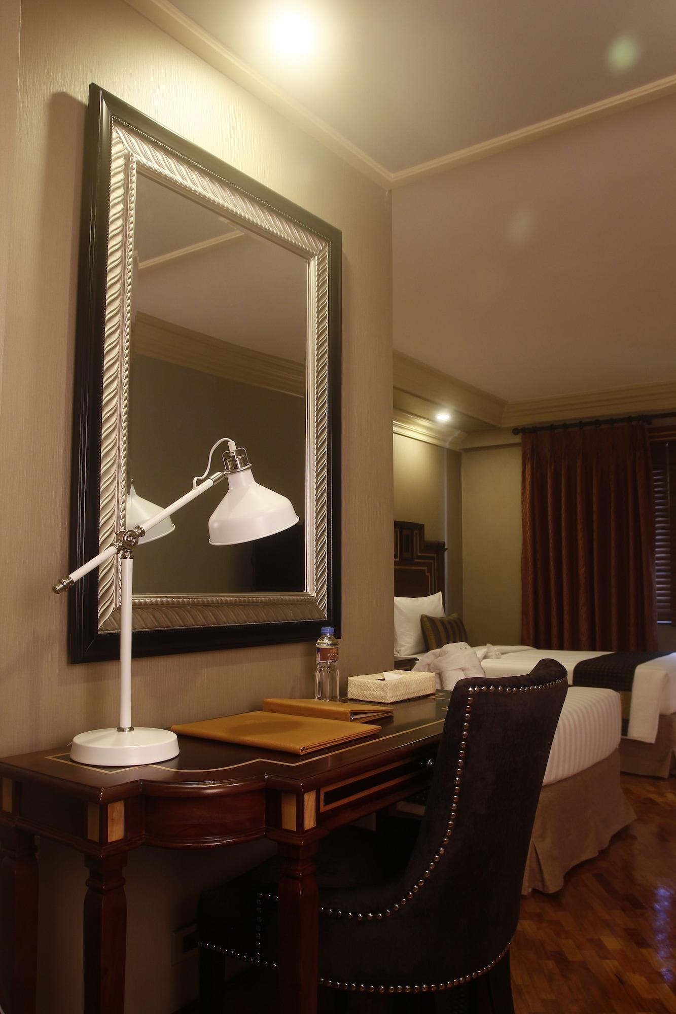 Herald Suites Polaris Makati City Exteriör bild